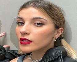 Marru Birthday, Real Name, Age, Weight, Height, Family, Facts, Contact ...