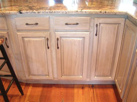 Can You Refinish Oak Kitchen Cabinets - Anipinan Kitchen