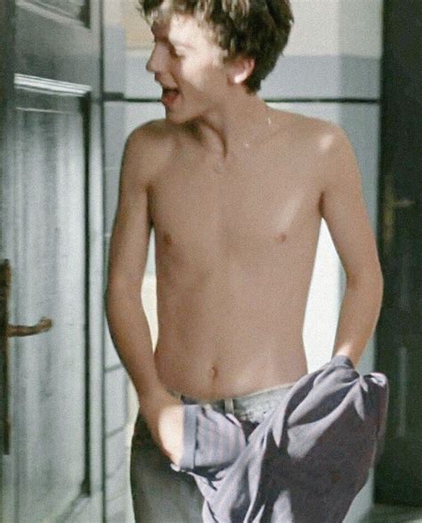 timothÃ©e chalamet is gay 4