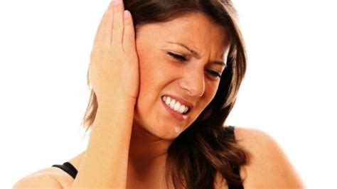 durere de ureche cauze simtome  tratamente  girl