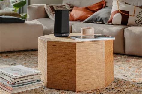 Беспроводная колонка Teufel Holist S: Bluetooth и Wi-Fi с голосовым ...