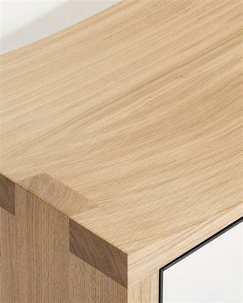 Noir de Fumée bench - Kolkhoze