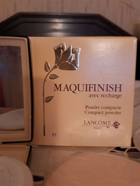 Пудра компактная винтажная Maquinfinish, Lancome в интернет-магазине ...