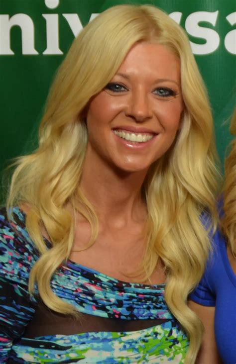 22 Facts About Tara Reid | FactSnippet