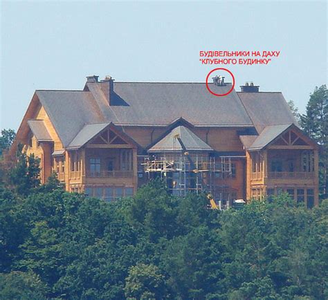 Резиденция «Межгорье» Виктора Януковича крупным планом - Лига Новости ...