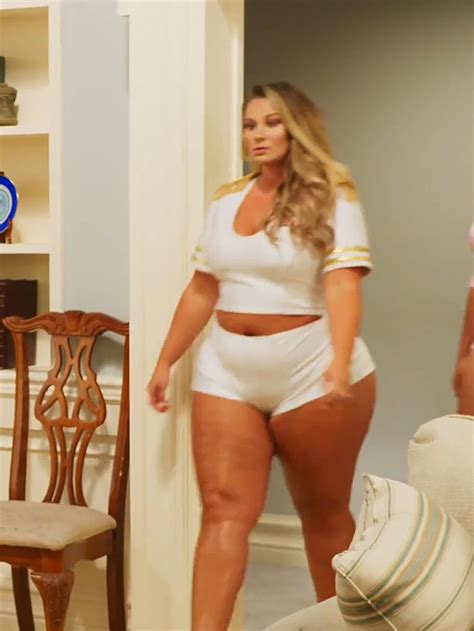 Olivia Jensen Model