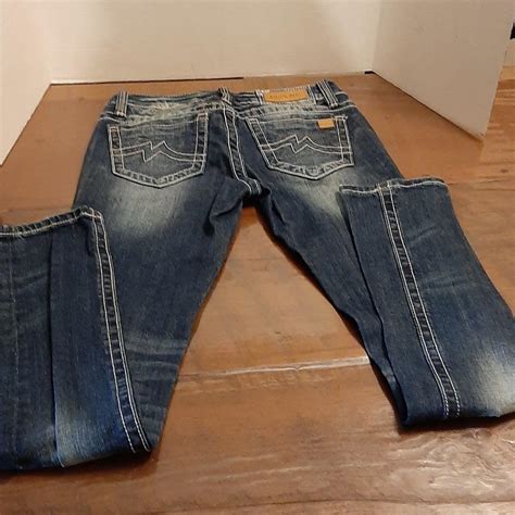 Miss me skinny jeans size 07 as is. Slight freying... - Depop