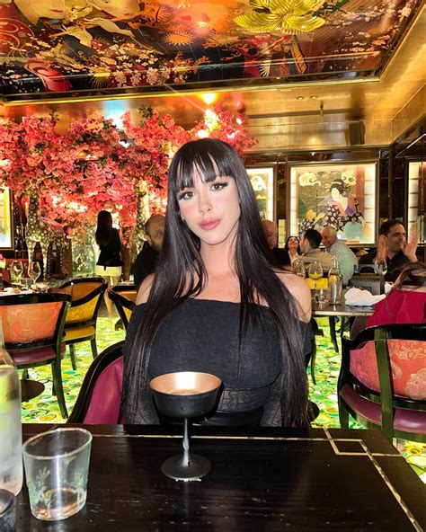 Jasmine (@amazingjasminee) • Instagram photos and videos