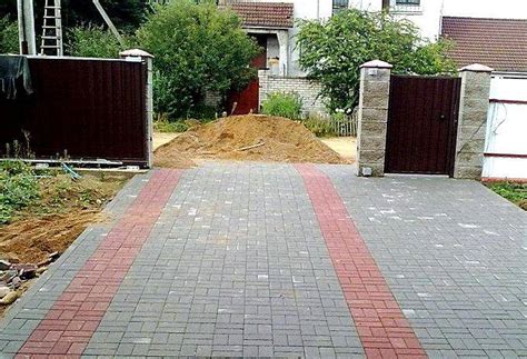 Бюджетная площадка под машину на даче своими руками