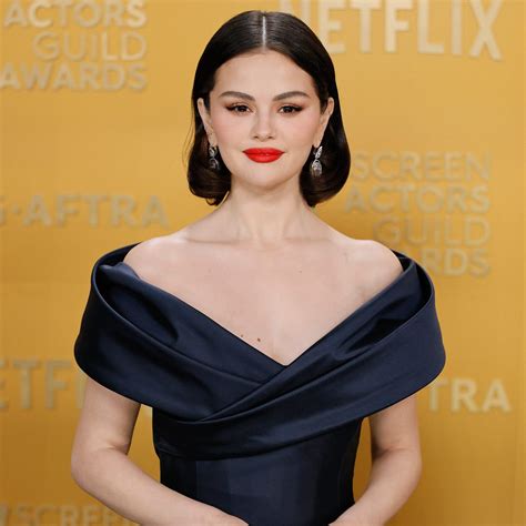 Selena Gomez's Impact On Pop Culture: Undeniable Image 20