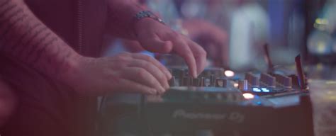 Silent Sound Systems | PA's Premier Silent Disco Company