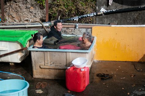 A homemade and ramshackle Japanese hot spring — Tokyo Times