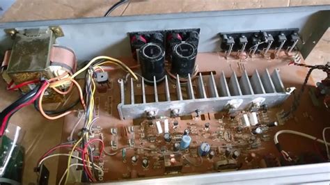 Ampli NEC A320E - YouTube