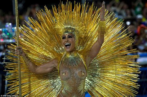 Rio carnival dancers sparkle in greatest show on Earth | Daily Mail Online