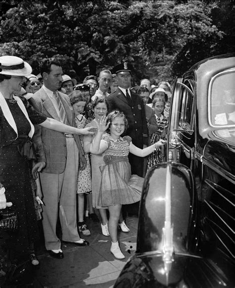 Film Review of Little Miss Broadway: Shirley Temple Shines in 1938 ...