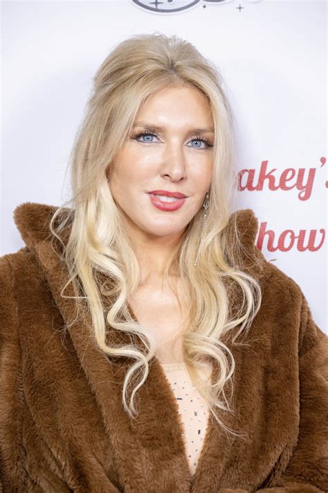 ERIN GAVIN at 2024 Christine Peake’s Veteran’s Day Comedy Show at Hotel