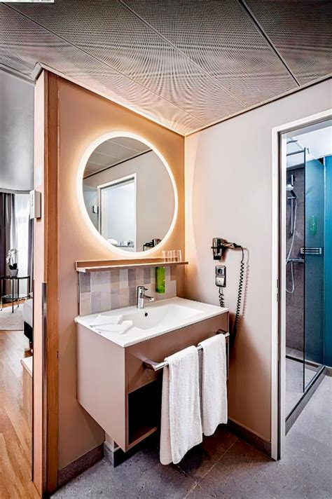 Mövenpick Muenchen Airport, Hallbergmoos : -34% during the day - Dayuse.com