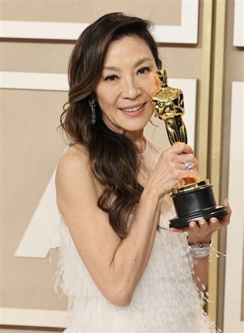 Michelle Yeoh's Dazzling Oscar Dress: A Fashion Statement Beyond Red Carpet