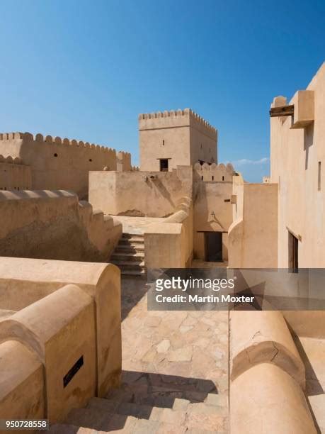 59 An Nakhl Fortress Stock Photos, High-Res Pictures, and Images ...