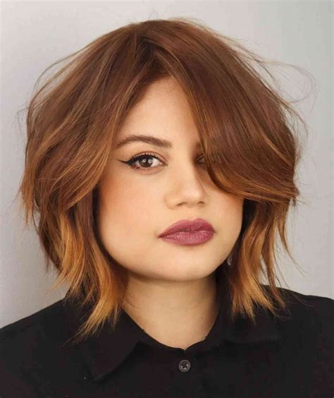 21 Flattering Hairstyles For Pear Shaped Faces That Perfectly Balance
