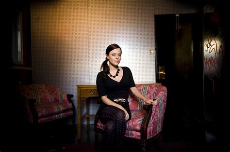 0065 - Lenka Photo (26786526) - Fanpop