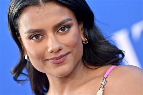 May 8th - The Little Mermaid LA Premiere - Arrivals - 001 - Simone