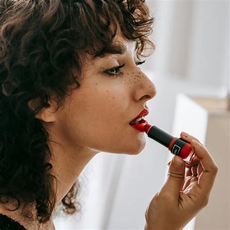 les do makeup net worth 2025