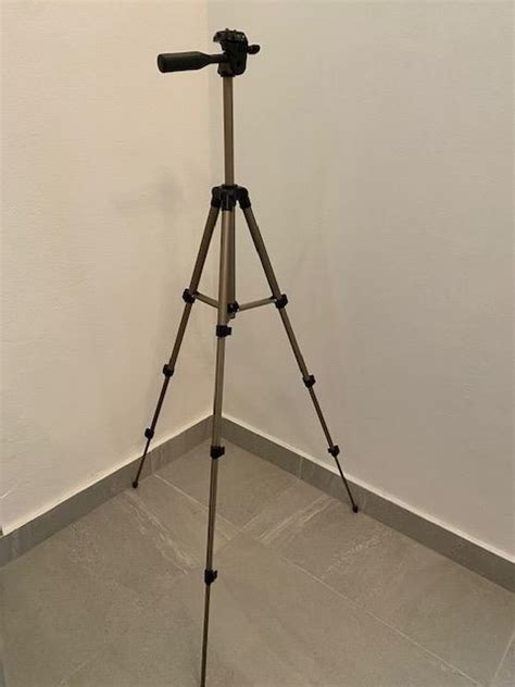 Prenosni tripod stativ