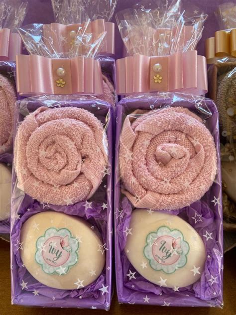 Lembrancinhas Com Toalhinhas E Sabonetes - Lembrancinha de sabonete e toalhinha, | Presentes artesanais, Sabonetes ...