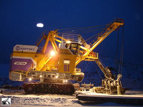 Экскаватор ЭКГ-12 и модификации. Фотогалерея сайта www.techstory.ru