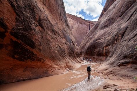 skip zions angels landing    underrated canyon hikes