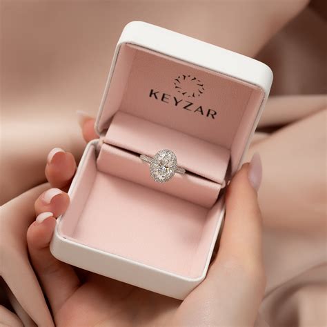 Keyzar · Do You Wear Your Engagement Ring on Your Wedding Day? Should I
