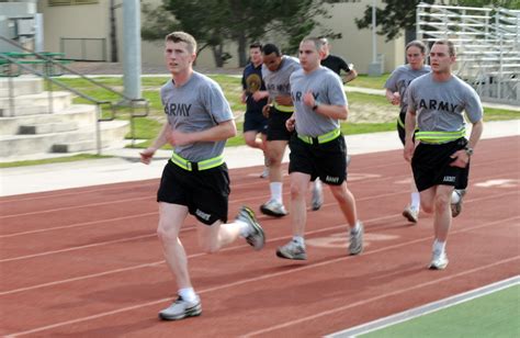 A physical fitness family | Article | The United States Army