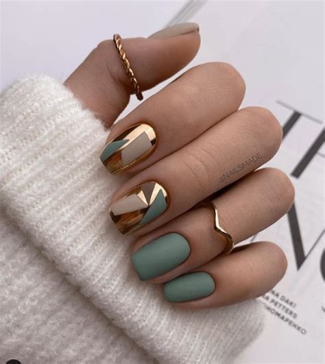 Зеленый маникюр на короткие ногти: 55 гармоничных и модных идей | Nail ...