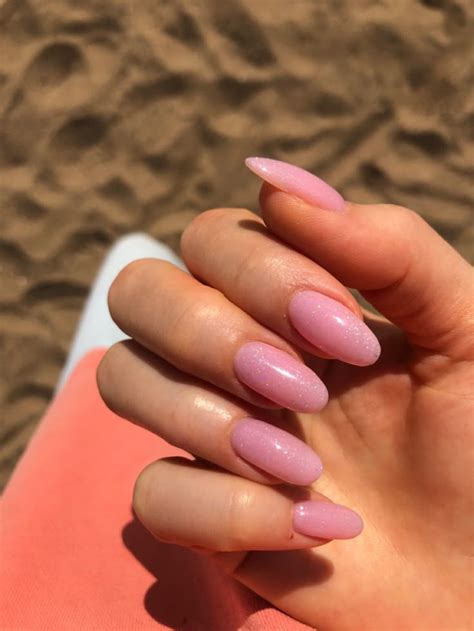 Гель лак розовый однотонный | Gel nails, Acrylic nails, Nail colors