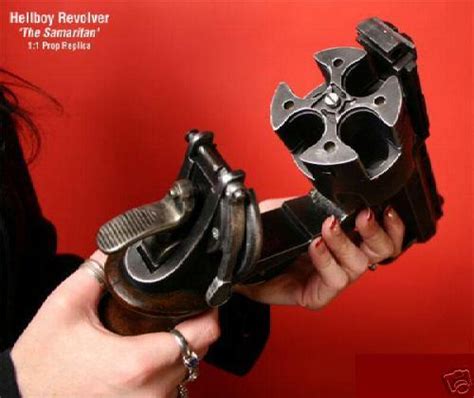 HELLBOY / SAMARITAN 1:1 Scale Prop Replica Gun~SIDESHOW | #35248718