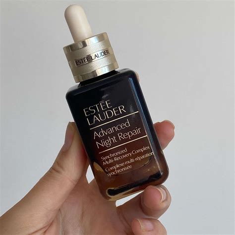 Reviewed: Estée Lauder's Advanced Night Repair Serum