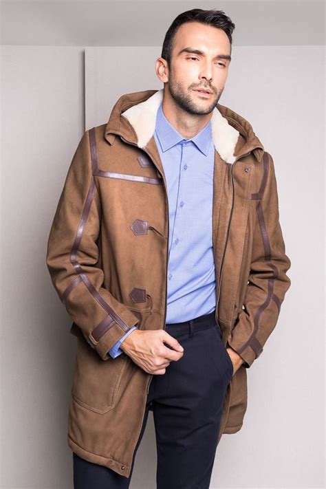 Mona - Belgrade Fashion Designers | Serbia Fashion.com