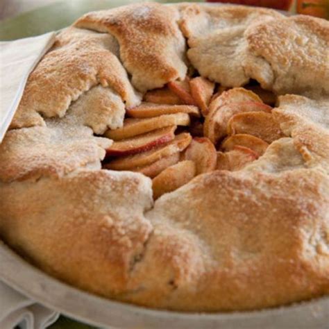 Rustic Apple Pie - Canadian Food Focus