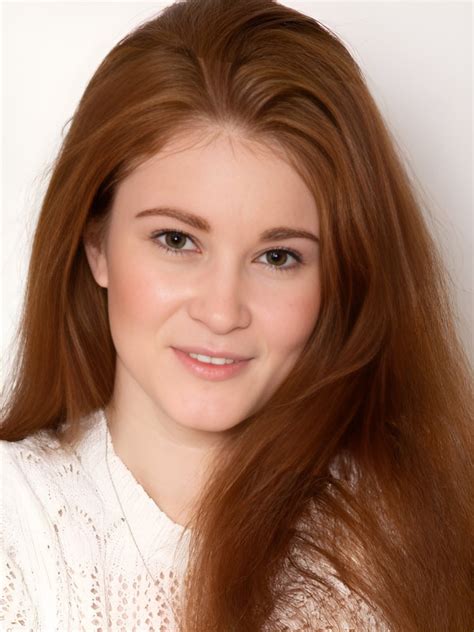 Sofilie (Model) Wiki, Age, Height, Bio, Ethnicity, Boyfriend, Career ...
