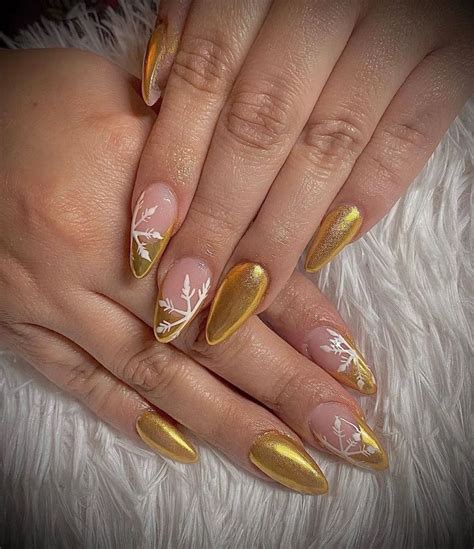 Gel Polish Nail Designs (2024) | Eucarl Wears