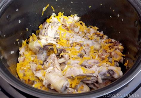 Плов в мультиварке с курицей