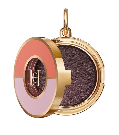 Carolina Herrera Chic Shimmer Mono Eyeshadow | Harrods IN