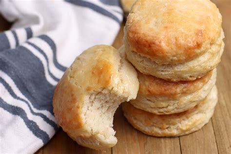 Fluffy Cream Cheese Biscuits Recipe