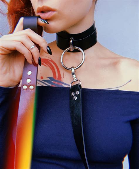 Leather Bondage Collar and Leash/ BDSM-Gear for Women / Pet | Etsy