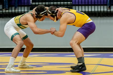 Jahongir Davronov - 2022-23 - Wrestling - Hunter College Athletics