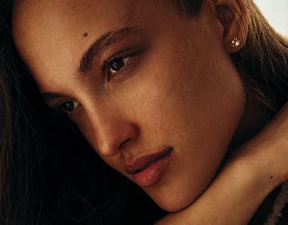 MARI | Behance