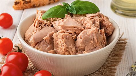People Still Aren't Convinced Subway's Tuna Is Real