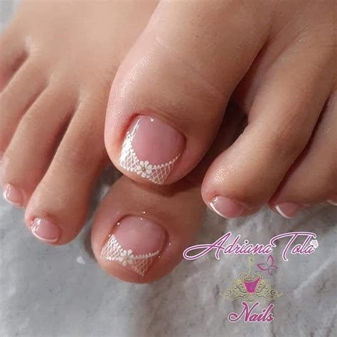 Elegantes Flores Sencillas Uñas Decoradas Delos Pies Faciles Y Bonitas ...