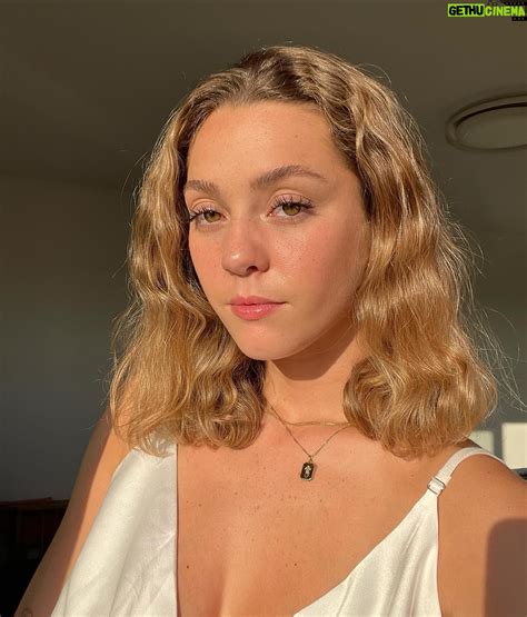 Chloe Lang Movies And Tv Shows 60 Photos - Moonagedaydream.film